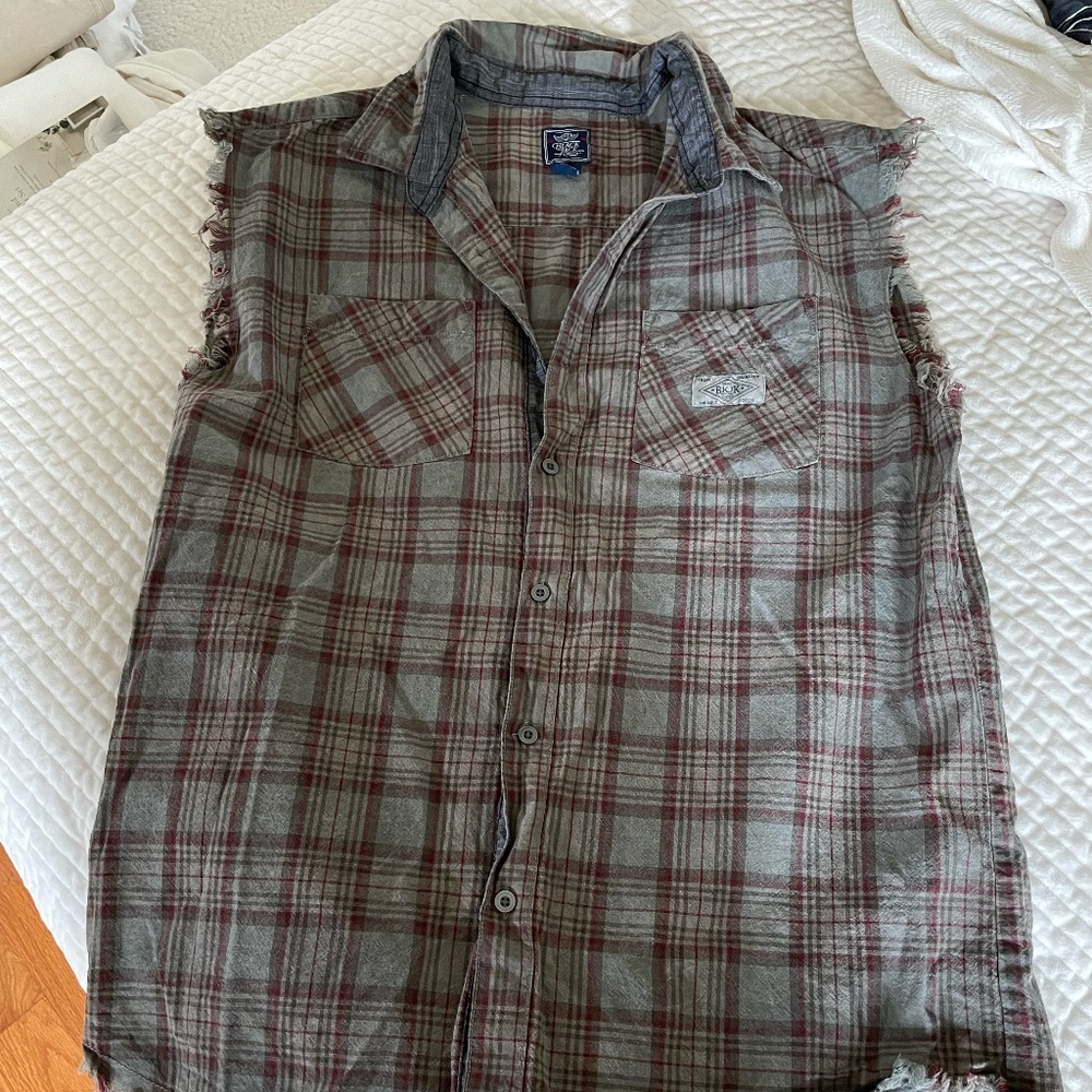 Men's Sleeveless Plaid Button Down Shirt - Gray